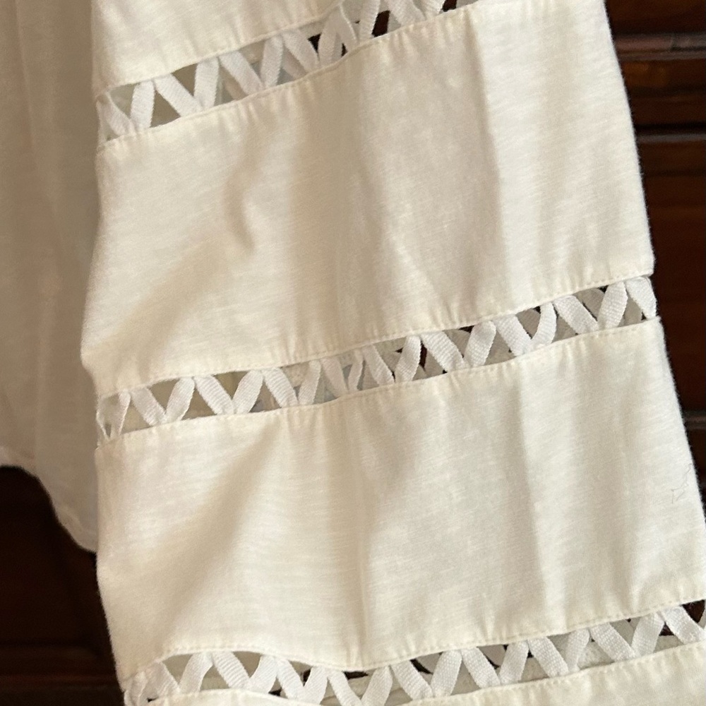 EUC Lilly Pulitzer Katt White Off-Shoulder Blouse, Size Large - Picture 5 of 11